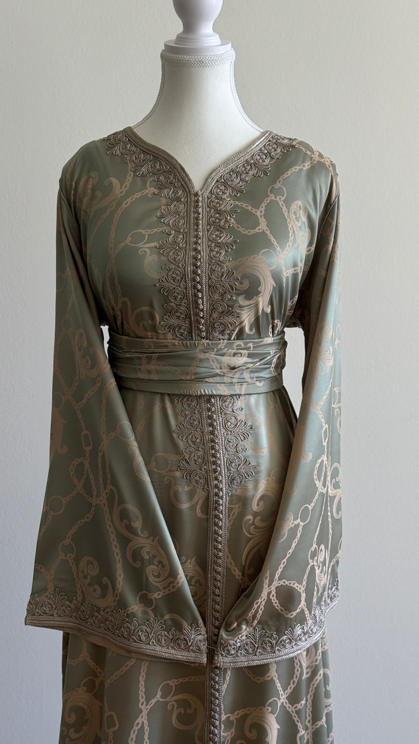 Caftan Vert Sauge - Coffee & Caftans